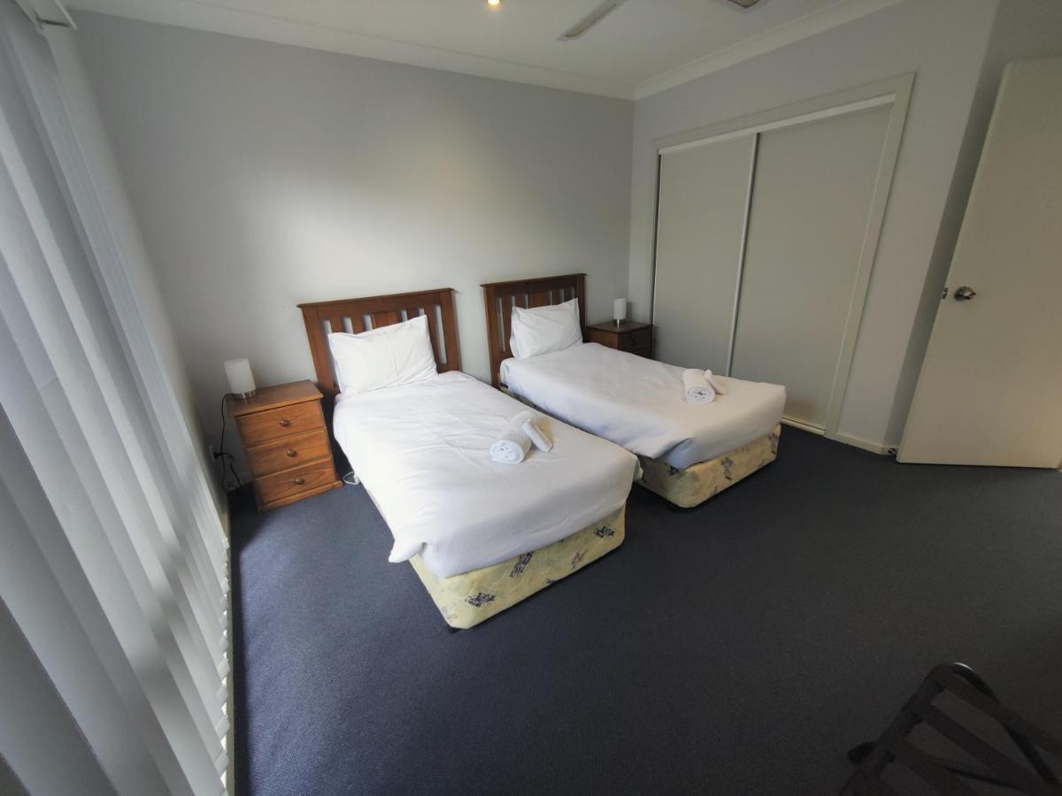 Belvoir Village Motel & Apartments โวดองกา ภายนอก รูปภาพ